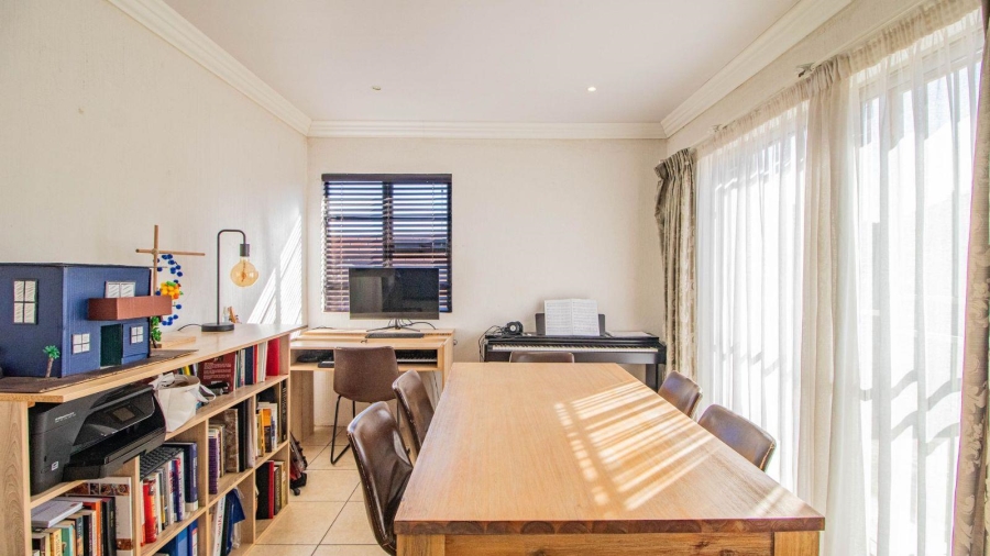3 Bedroom Property for Sale in Esther Park Gauteng
