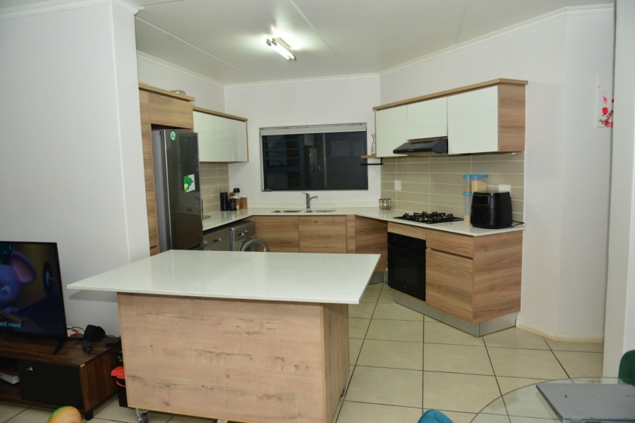 3 Bedroom Property for Sale in Modderfontein Gauteng