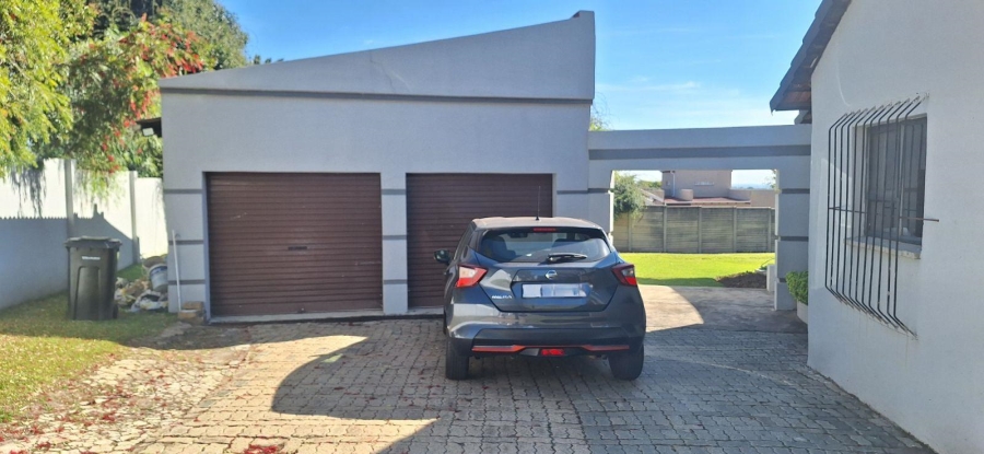 3 Bedroom Property for Sale in Esther Park Gauteng