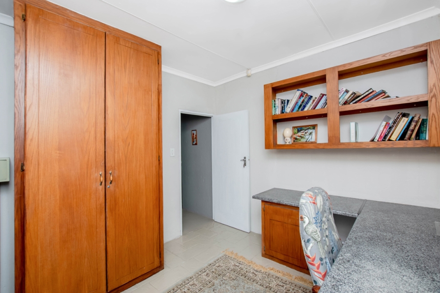 3 Bedroom Property for Sale in Selcourt Gauteng