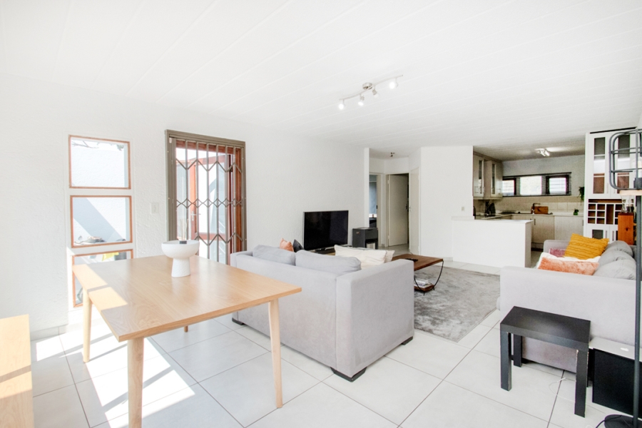2 Bedroom Property for Sale in Sandown Gauteng