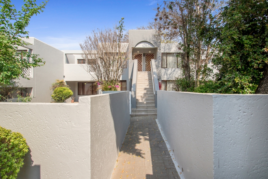 2 Bedroom Property for Sale in Sandown Gauteng