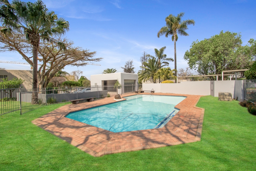 2 Bedroom Property for Sale in Sandown Gauteng