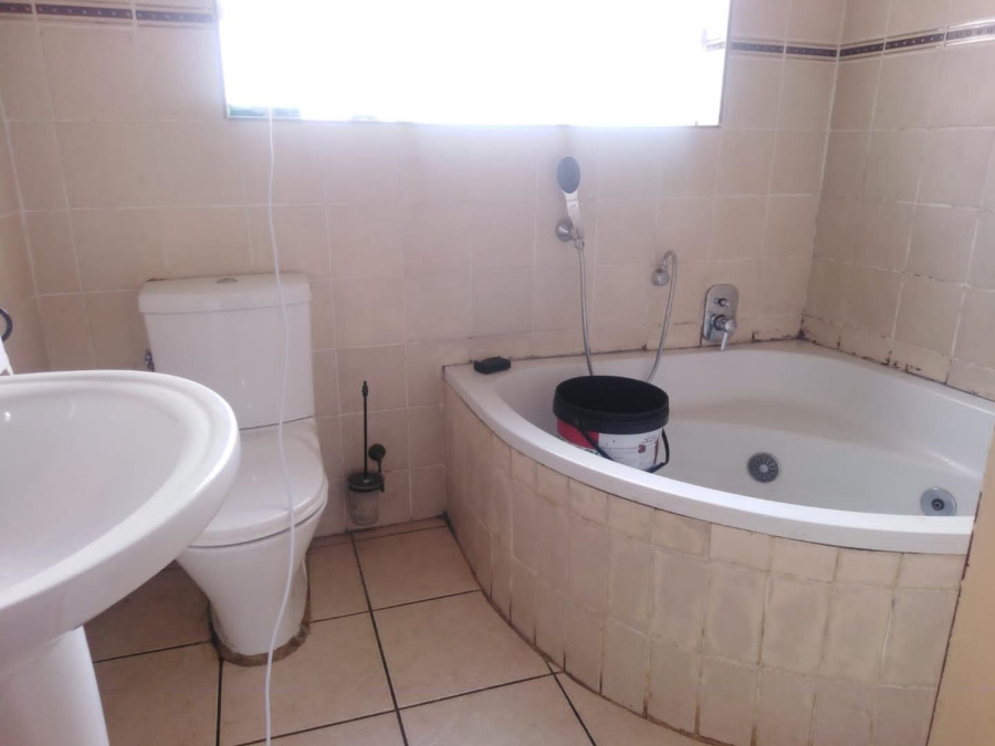 3 Bedroom Property for Sale in Woodmere Gauteng