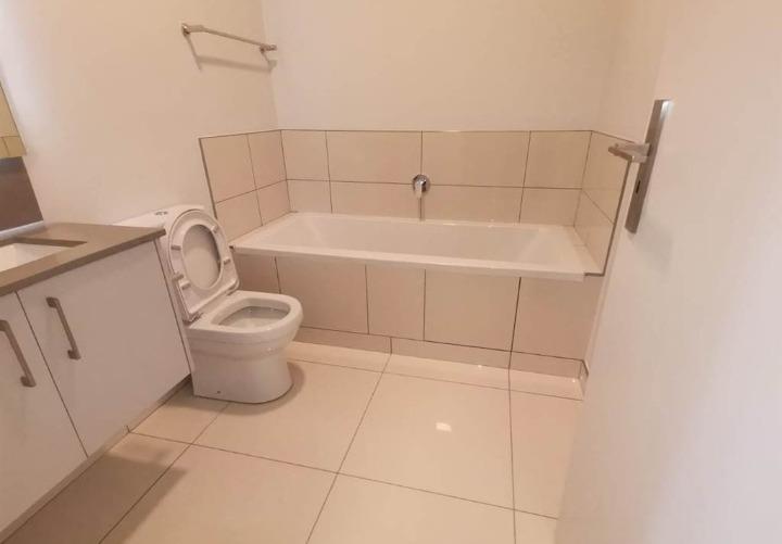 2 Bedroom Property for Sale in Rosebank Gauteng