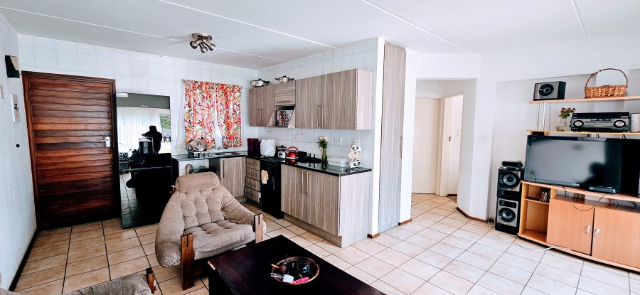 2 Bedroom Property for Sale in Peacehaven Gauteng