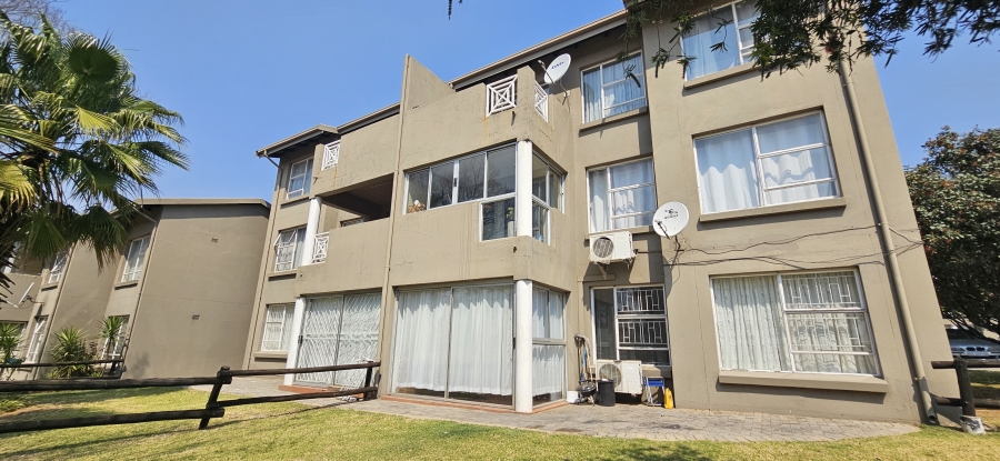 2 Bedroom Property for Sale in Peacehaven Gauteng