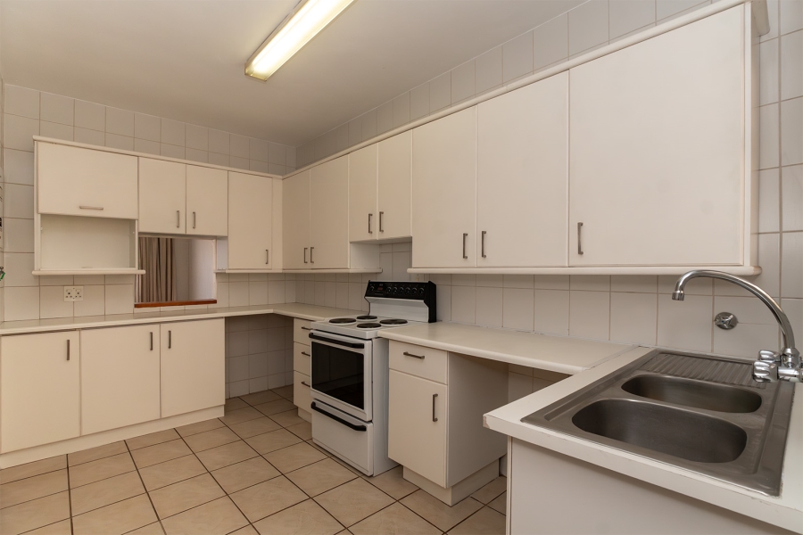 2 Bedroom Property for Sale in Dayanglen Gauteng