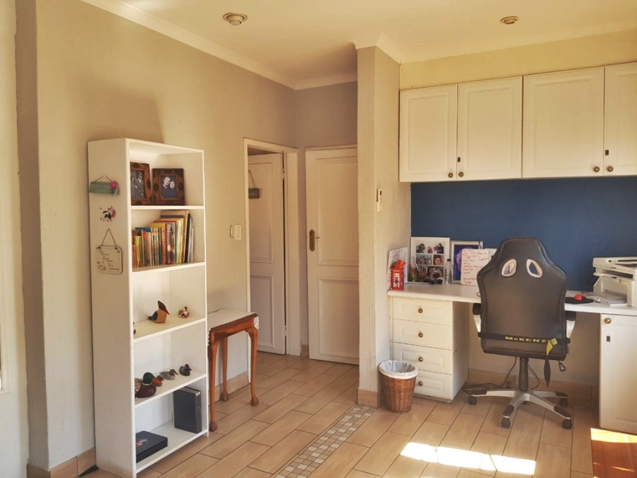 3 Bedroom Property for Sale in Centurion Golf Estate Gauteng