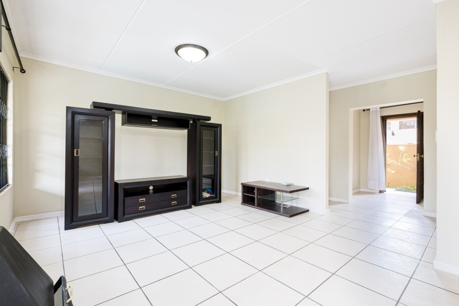 3 Bedroom Property for Sale in Broadacres Gauteng