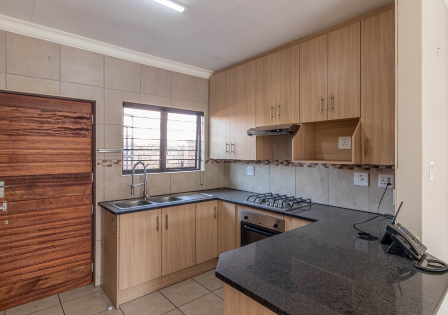 2 Bedroom Property for Sale in Brentwood Park AH Gauteng