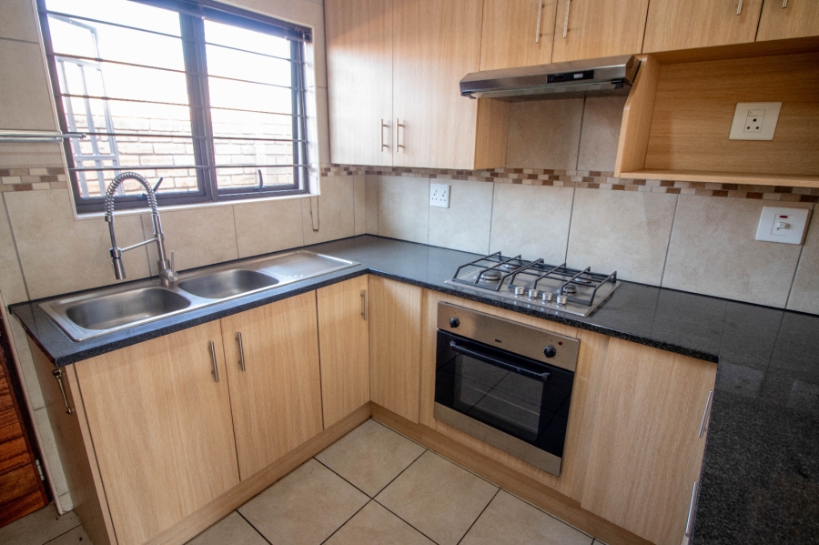 2 Bedroom Property for Sale in Brentwood Park AH Gauteng