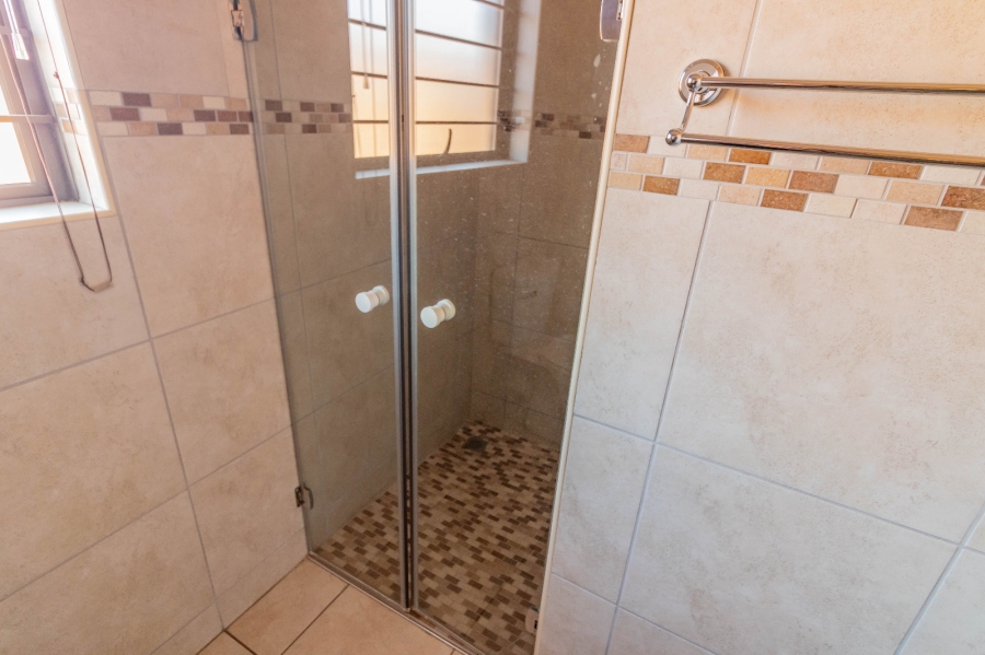 2 Bedroom Property for Sale in Brentwood Park AH Gauteng
