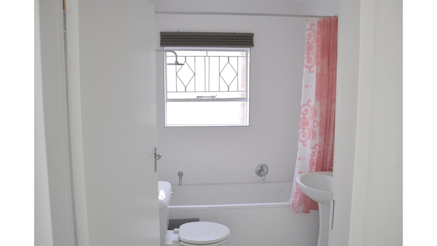2 Bedroom Property for Sale in Buccleuch Gauteng