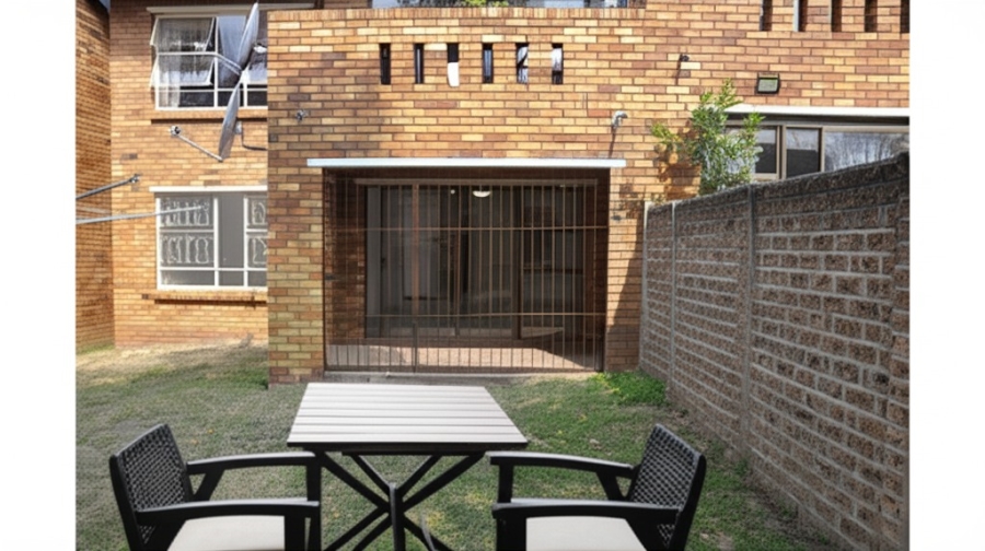 2 Bedroom Property for Sale in Buccleuch Gauteng