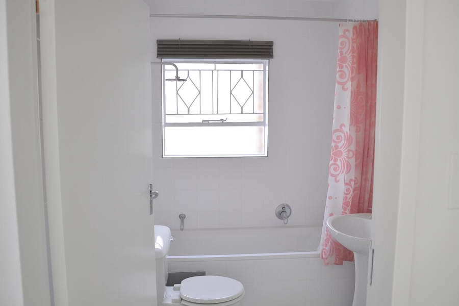 2 Bedroom Property for Sale in Buccleuch Gauteng