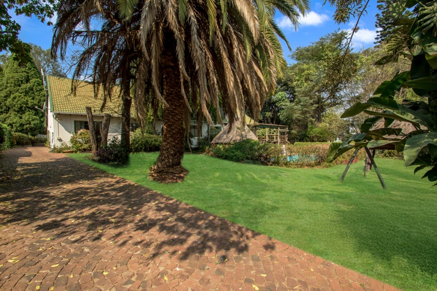 4 Bedroom Property for Sale in Douglasdale Gauteng