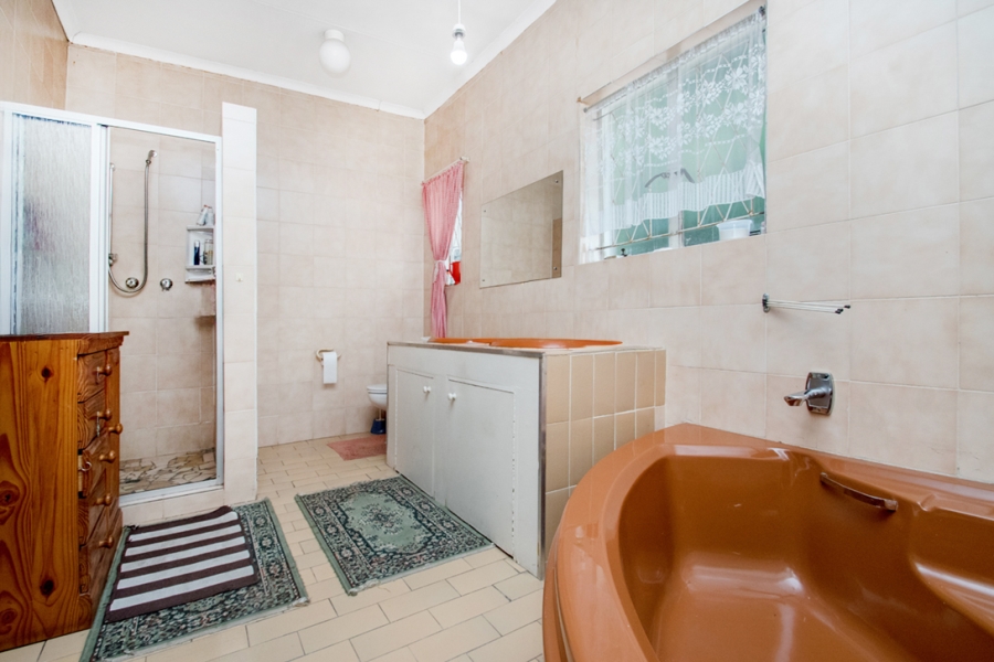 4 Bedroom Property for Sale in Douglasdale Gauteng
