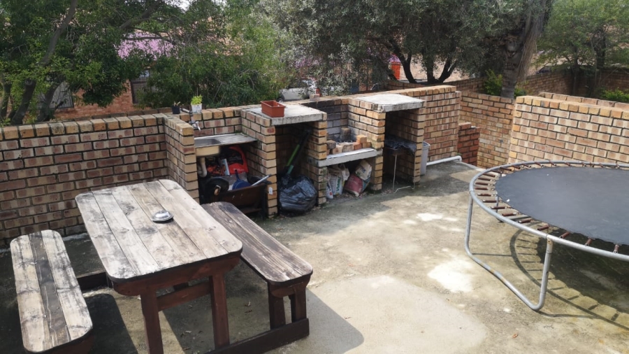 3 Bedroom Property for Sale in Bellairspark Gauteng