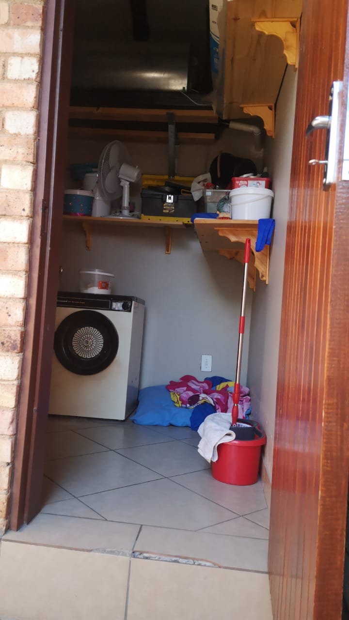 3 Bedroom Property for Sale in Bellairspark Gauteng