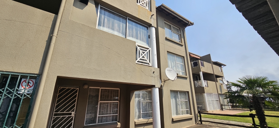 2 Bedroom Property for Sale in Peacehaven Gauteng