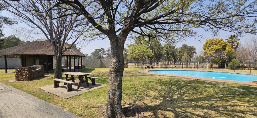 2 Bedroom Property for Sale in Peacehaven Gauteng
