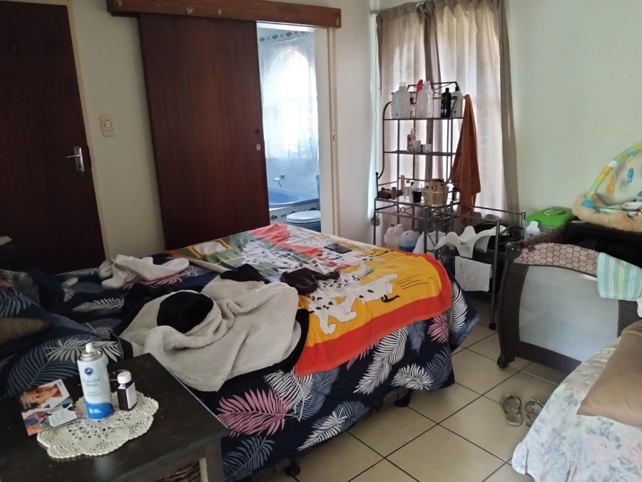 4 Bedroom Property for Sale in Garsfontein Gauteng