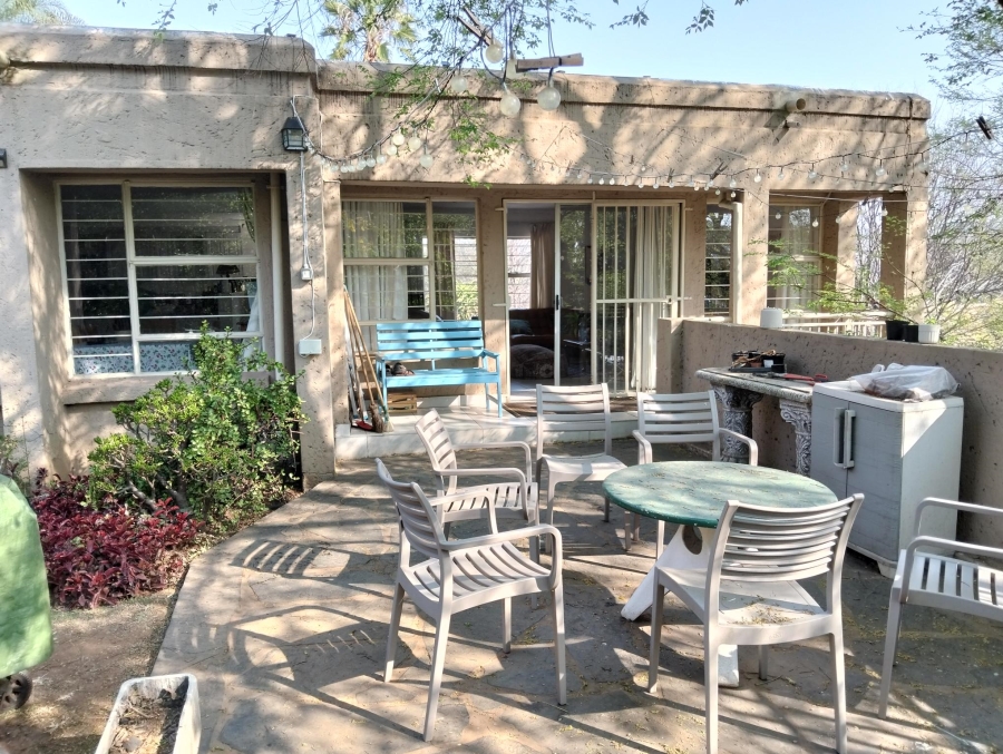 To Let 3 Bedroom Property for Rent in Garsfontein Gauteng