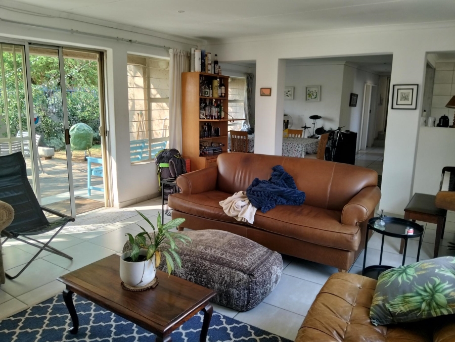 To Let 3 Bedroom Property for Rent in Garsfontein Gauteng