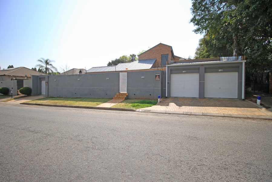 3 Bedroom Property for Sale in Craighall Park Gauteng