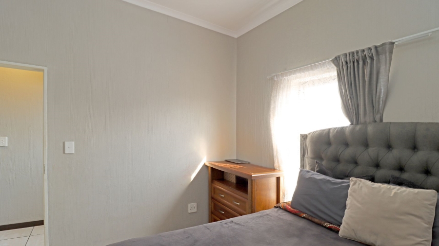 1 Bedroom Property for Sale in Barbeque Downs Gauteng