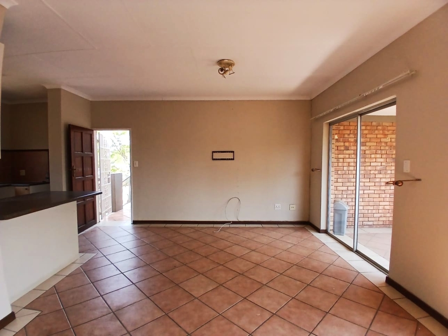 To Let 2 Bedroom Property for Rent in Eco Park Gauteng