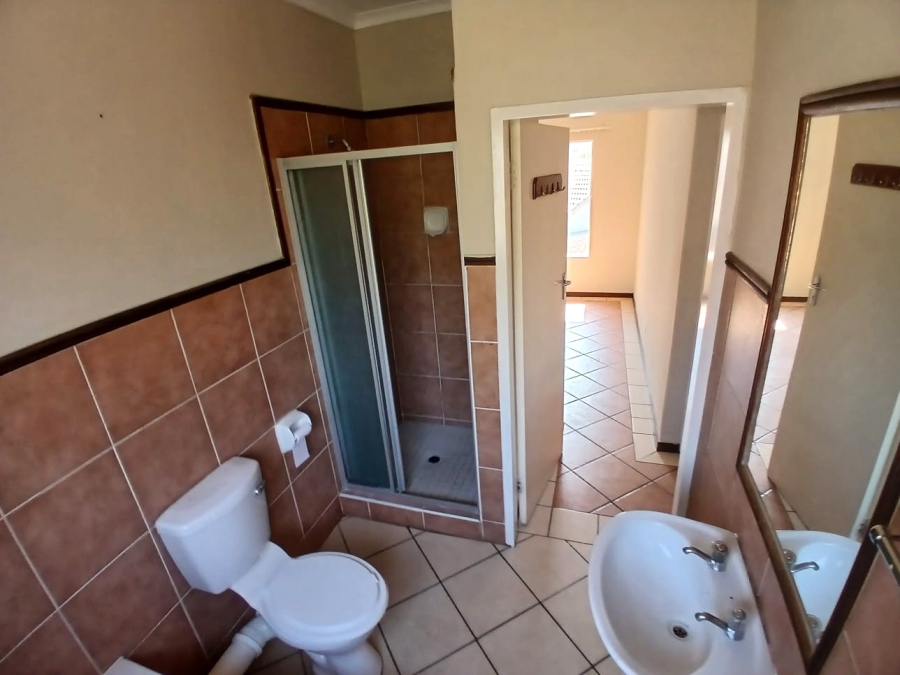 To Let 2 Bedroom Property for Rent in Eco Park Gauteng