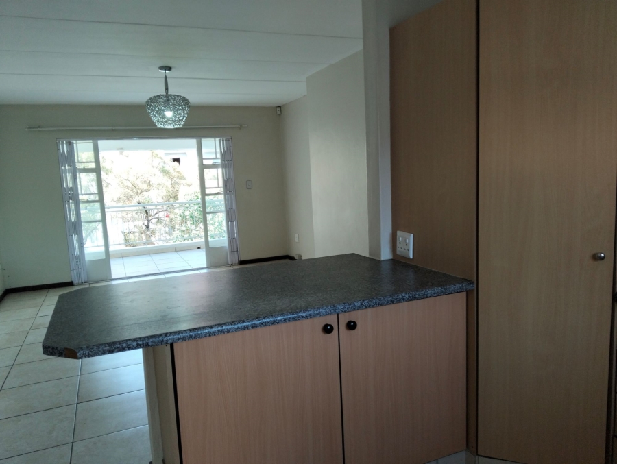 2 Bedroom Property for Sale in Sonneglans Gauteng