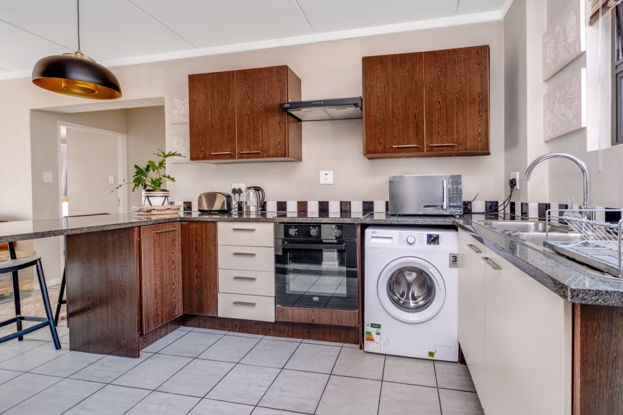 To Let 2 Bedroom Property for Rent in Dainfern Gauteng