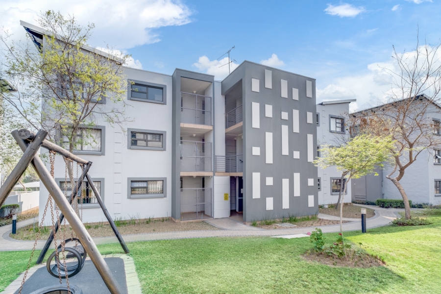 To Let 2 Bedroom Property for Rent in Dainfern Gauteng