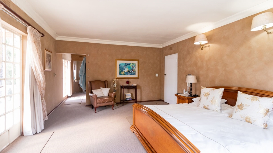 6 Bedroom Property for Sale in Klippoortjie Gauteng