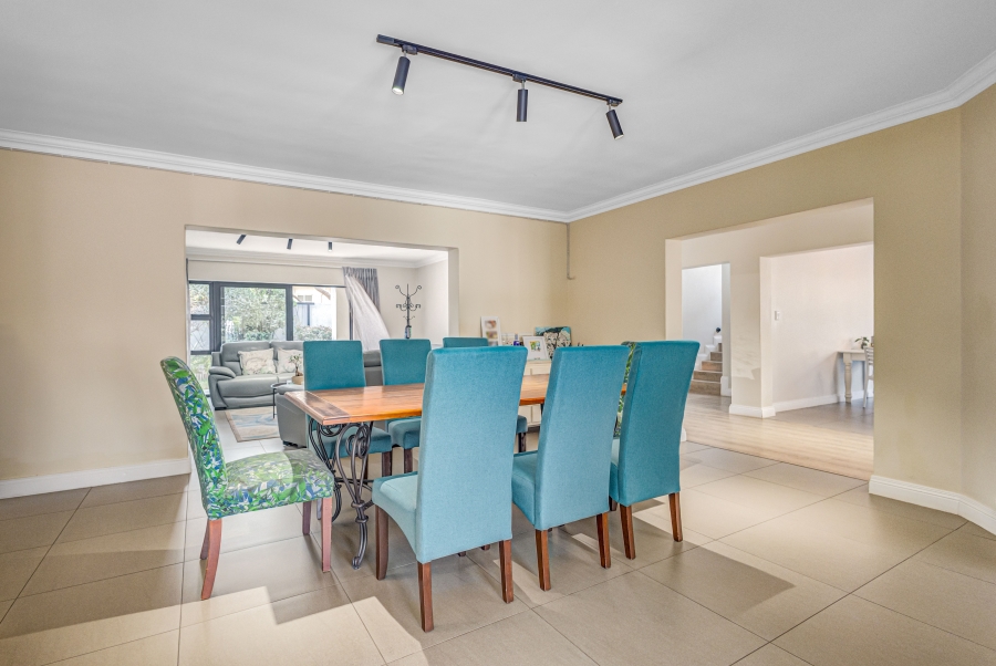 5 Bedroom Property for Sale in Kyalami Estates Gauteng