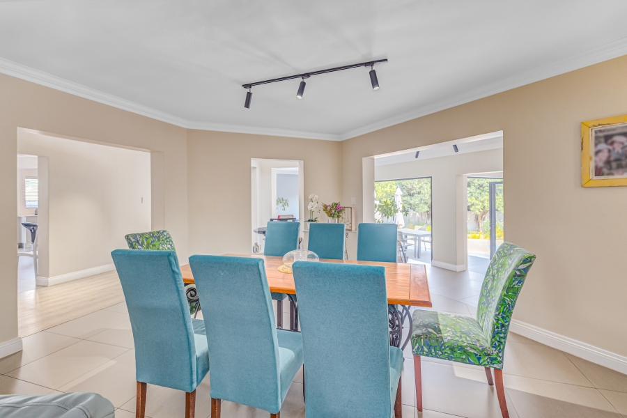 5 Bedroom Property for Sale in Kyalami Estates Gauteng