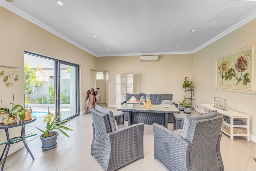 5 Bedroom Property for Sale in Kyalami Estates Gauteng
