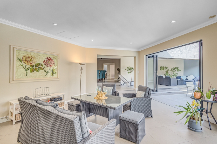 5 Bedroom Property for Sale in Kyalami Estates Gauteng