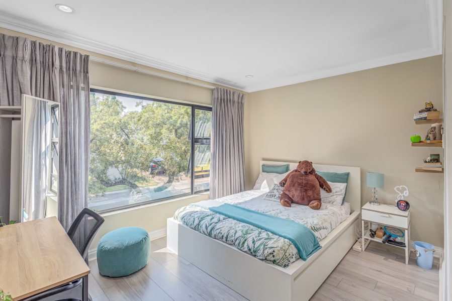 5 Bedroom Property for Sale in Kyalami Estates Gauteng