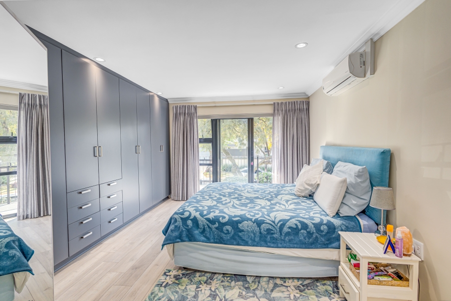 5 Bedroom Property for Sale in Kyalami Estates Gauteng