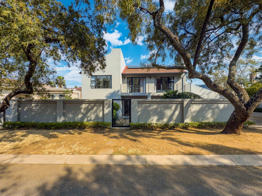 5 Bedroom Property for Sale in Kyalami Estates Gauteng