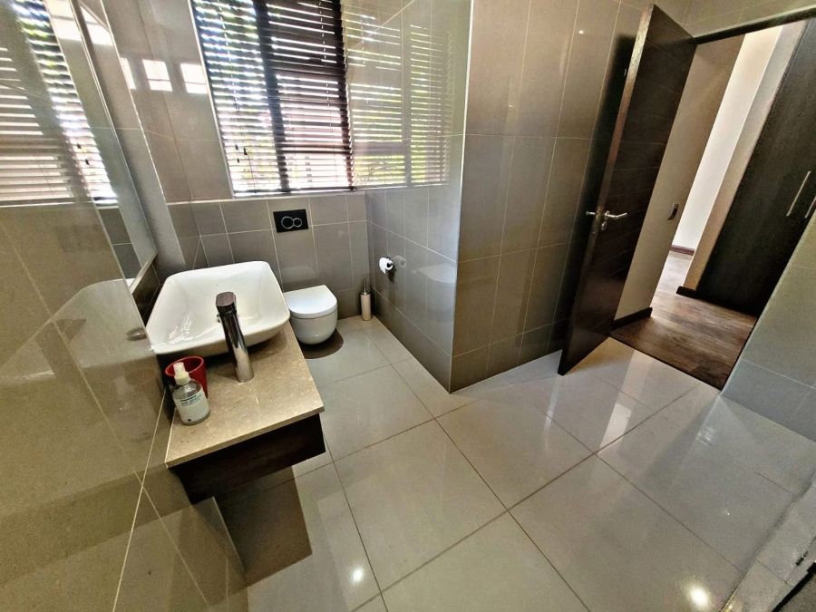 4 Bedroom Property for Sale in Brooklyn Gauteng