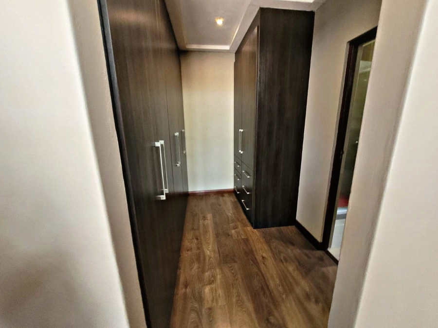 4 Bedroom Property for Sale in Brooklyn Gauteng