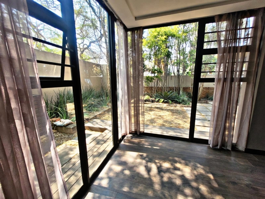 4 Bedroom Property for Sale in Brooklyn Gauteng