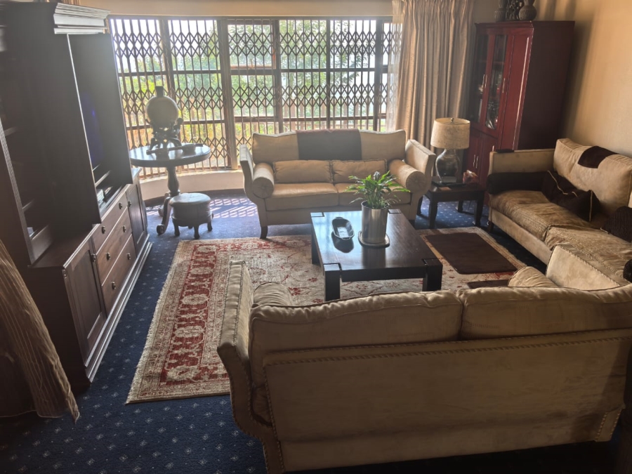 3 Bedroom Property for Sale in Wilro Park Gauteng