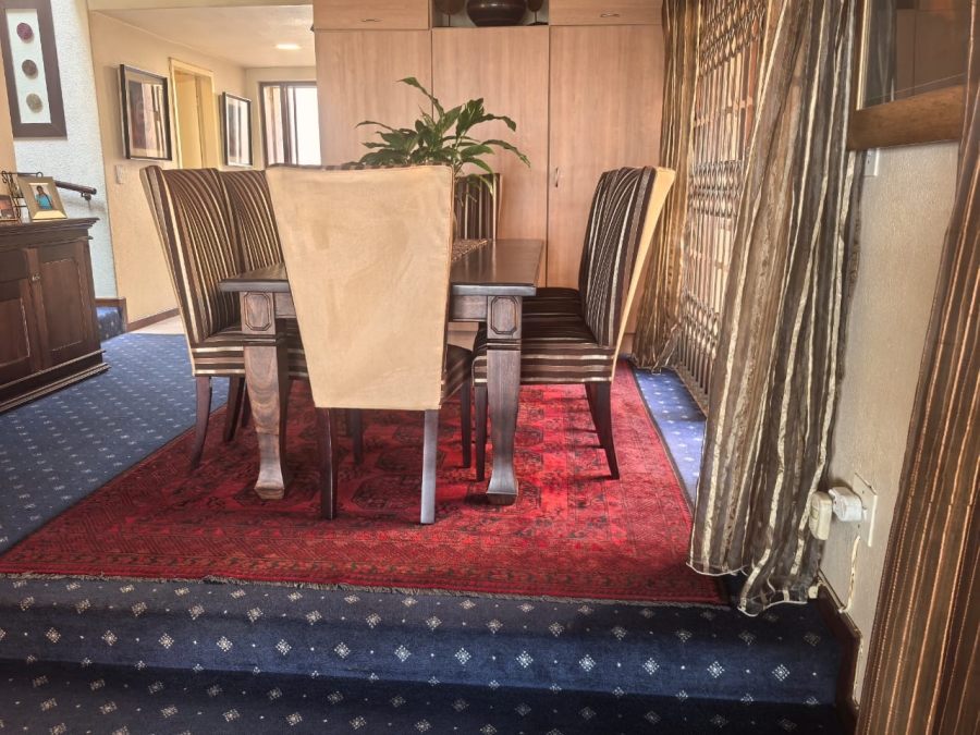 3 Bedroom Property for Sale in Wilro Park Gauteng