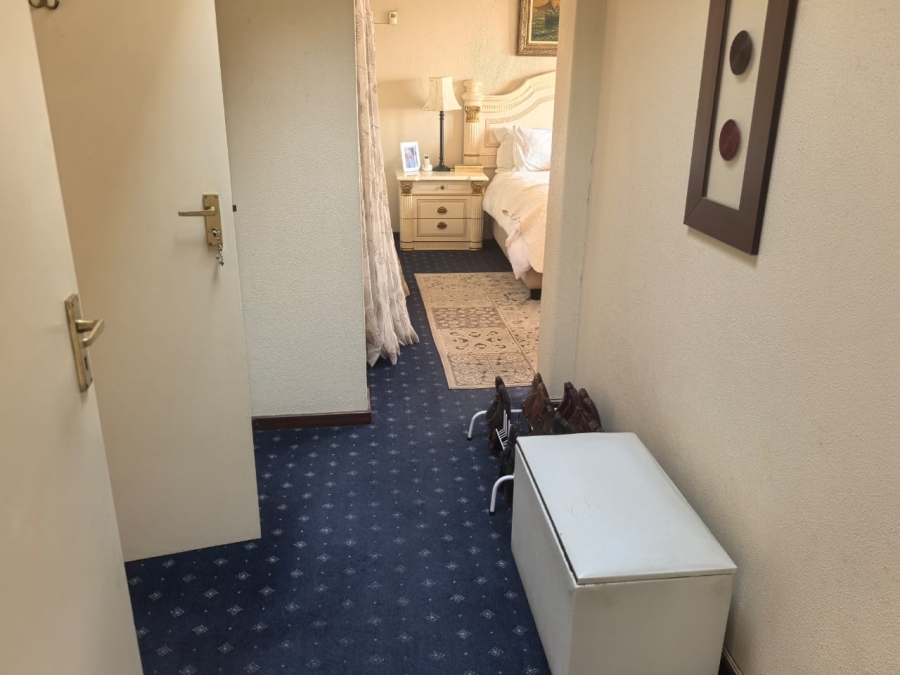 3 Bedroom Property for Sale in Wilro Park Gauteng